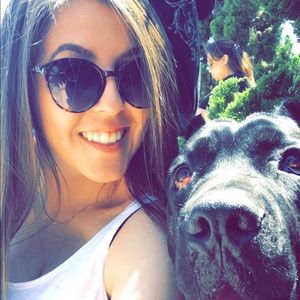 Meet your Posher, Desiree mia